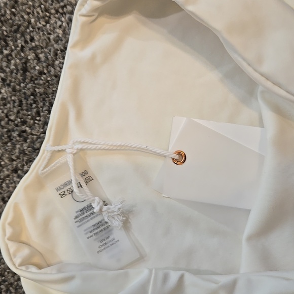 NWT Good American Ivory  Bikini Bottom Swim Sz 0/XS - Picture 1 of 7